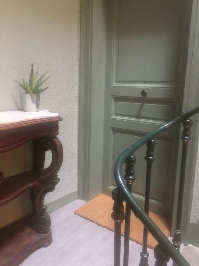 Appartement Hippolyte Montpellier Bagian luar foto
